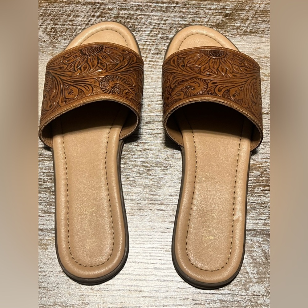 Myra Bag Tan Floral Sandals